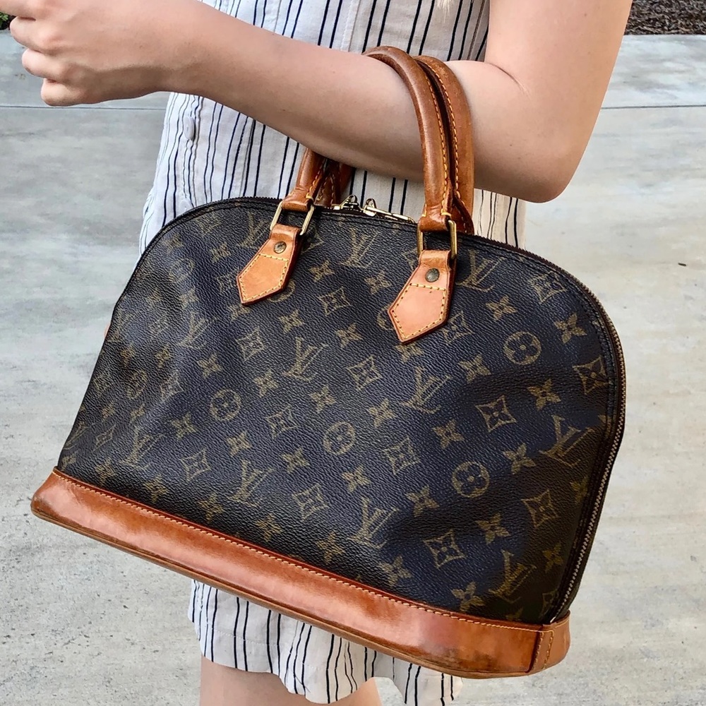❤️Beautiful Alma❤️ Satchel by Luis Vuitton - Picture 6 of 15